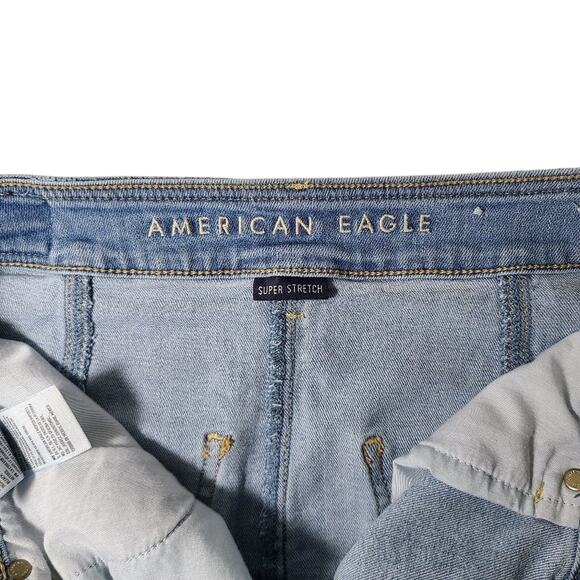 American Eagle Denim Mini Skirt Button Front Light Wash Casual Womens Size 6 - Picture 9 of 13